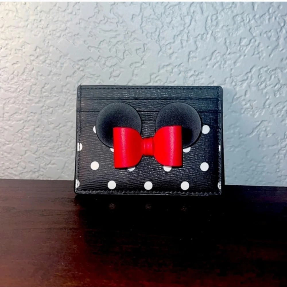 Kate Spade Disney Minnie Mouse polka dot card holder. NWOT